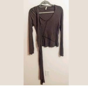 Tom K. Nguyen Knit Top Attached Scarf...M